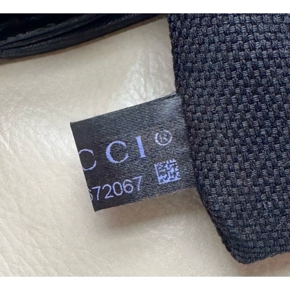 Authentic Gucci Soho Black Patent Leather Tassel Flap Clutch - Picture 12 of 14